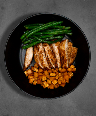 Cajun Grilled Chicken with Sweet Potatoes and Green Beans